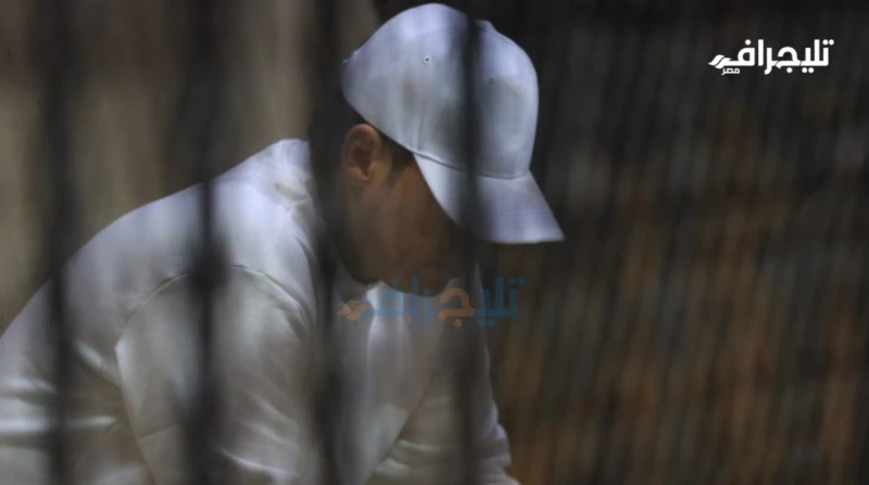 من بحبك يا حمار إلى السجن.. معلومات عن سعد الصغير صدمة كبيرة تعرض لها المغني سعد الصغير، بعد الحكم بحبسه 3 سنوات لحيازة مخدرات. وقضت محكمة جنايات شمال القاهرة، بسجن سعد الصغير 3 سن