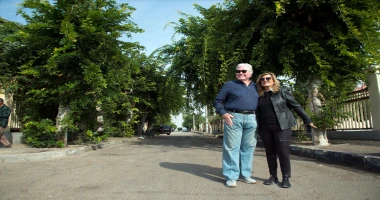 كتبت أمل عبد الرحيم شهدت مدينة الإسماعيلية زيارة خاصة للفنان القدير حسين فهمي وزوجته، الذين قاما بجولة سياحية مميزة في أرجاء المدينة للتعرف على أهم معالمها السياحية والتاريخية. وأع