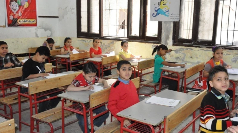 جدول امتحانات صفوف النقل الابتدائي الترم الأول 2025 بدمياط اعتمد محافظ دمياط أيمن الشهابي، جداول امتحانات الفصل الدراسي الأول للعام 2024-2025، لجميع