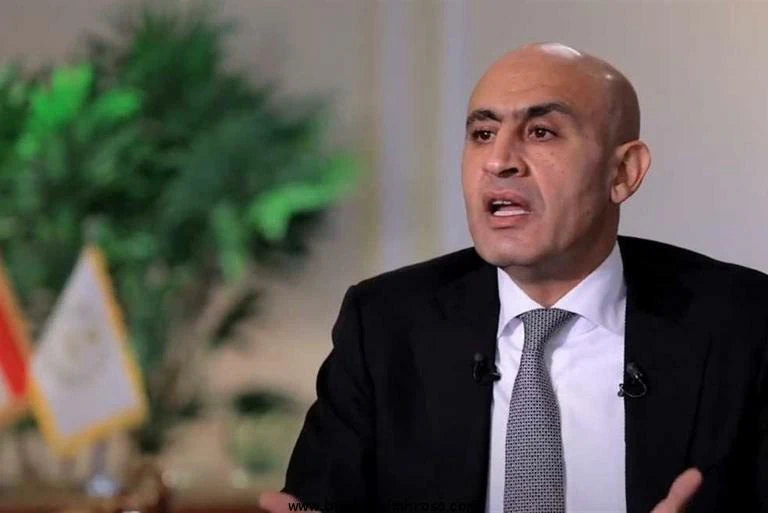 بوابة المحروسةينشرها : الأدمنوزارة التعليم تكشف حقيقة قرار عودة اللغات الأجنبية الثانية إلى المجموعحسمت وزارة التربية والتعليم والتعليم الفني، حقيقة