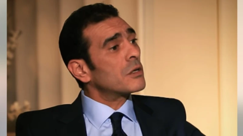 يروجون للرذيلة.. محام يطالب بفرض ضرائب على البلوجرز كشف المحامي طارق سعيد تفاصيل مثيرة عن حياة بلوجرز تيك توك، وتحقيقهم أرباحا كبيرة دون رقابة، مشيرا