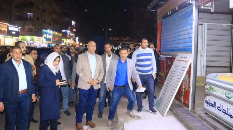 إحالة مدير إشغالات الخانكة للتحقيق لهذا السبب قرر محافظ القليوبية المهندس أيمن عطية، إحالة مدير إشغالات الخانكة إلى التحقيق الفوري نتيجة التراخي في