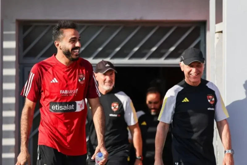 شوبير يشيد ب كولر بعد دفاعه عن كهربا .. ولاعبو الأهلي تجاوزوا خسارة باتشوكاأشاد الإعلامي أحمد شوبير، ببيان السويسري مارسيل كولر المدير الفني للنادي الأهلي، ودفاعه عن لاعبي الأحمر ب