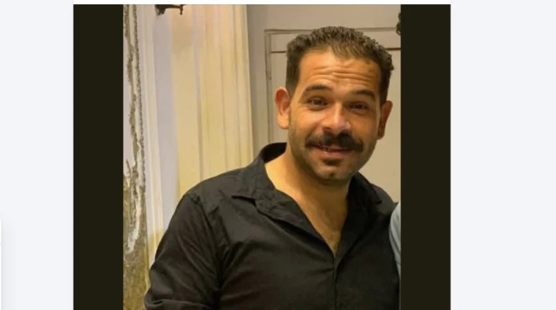 حادث ثم غيبوبة.. أبو خشبة يودع الحياة بعد صراع مع الموت في منطقة بولاق الدكرور بمحافظة الجيزة، كان يعيش شحات عبد العزيز شحات، الشهير ب أبو خشبة، حياة