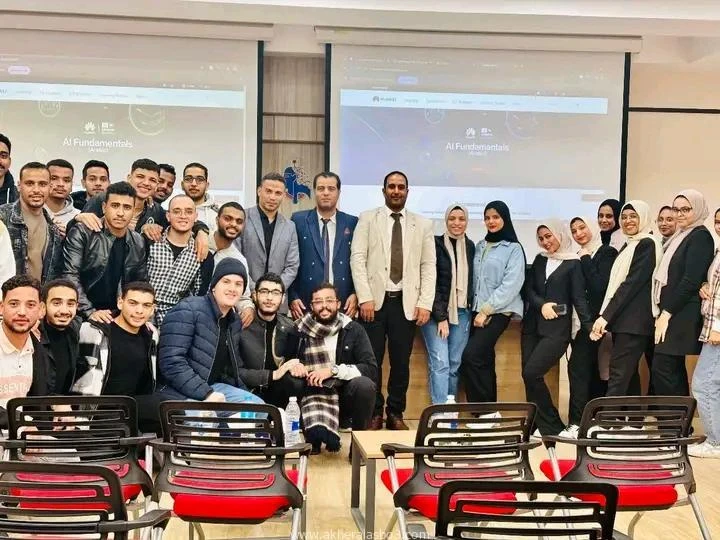 مستوي متميز لطلاب ذكاء اصطناعي الأهلية في عرض مشاريع التدريب الميداني تحت رعاية الدكتور أحمد عكاوي، رئيس جامعة جنوب الوادي، والدكتور محمد اسماعيل