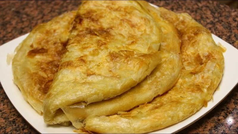 مقرمش.. عمل الفطير المشلتت الفلاحي بطريقة سهلة وبسيطة وبدون تعب يبحث الكثير من الأشخاص عن طريقة لتحضير الفطير المشلتت في المنزل بسهولة وبخطوات دقيقة