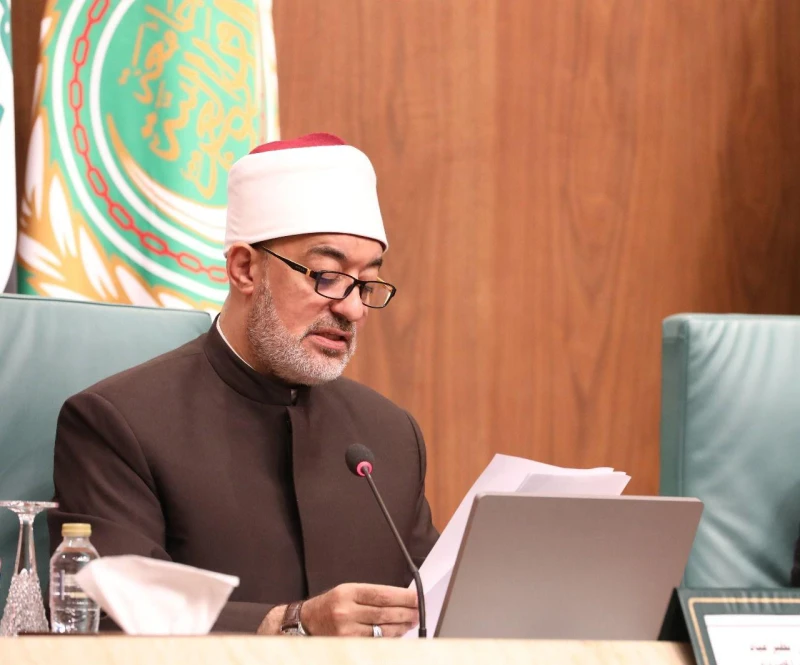 كلمه مفتي الجمهورية في جامعة الدول العربية للاحتفال بيوم اللغة العربيه متابعة زينب مصطفي قال فضيلة الأستاذ الدكتور نظير عياد، مفتي الجمهورية رئيس الأمانة العامة لدور وهيئات الإفتاء