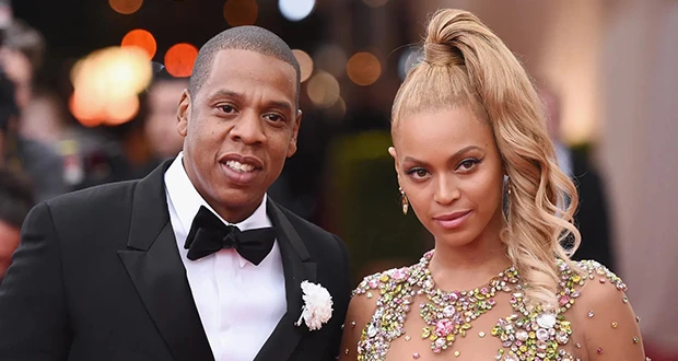 هل اقتربت نهاية زواج بيونسيه وجاي زي؟ افاق عربية - يبدو أن الجمهور مل من متابعة ثنائية جينيفر لوبيز وبن أفليك السابقة وحتى ثنائية أنجلينا جولي وبراد بيت، فانتقل نحو جبهة المغنية ال