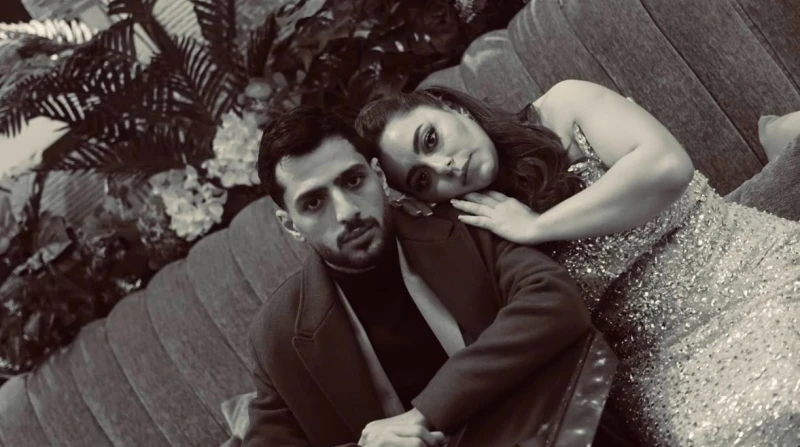 عودة بعد الانفصال.. رومانسية إلهام عبدالبديع وزوجها (صور) احتفلت الفنانة إلهام عبدالبديع برأس السنة الجديدة 2025، بجلسة تصوير رومانسية مع زوجها. وظهرت إلهام عبدالبديع للمرة الأولى