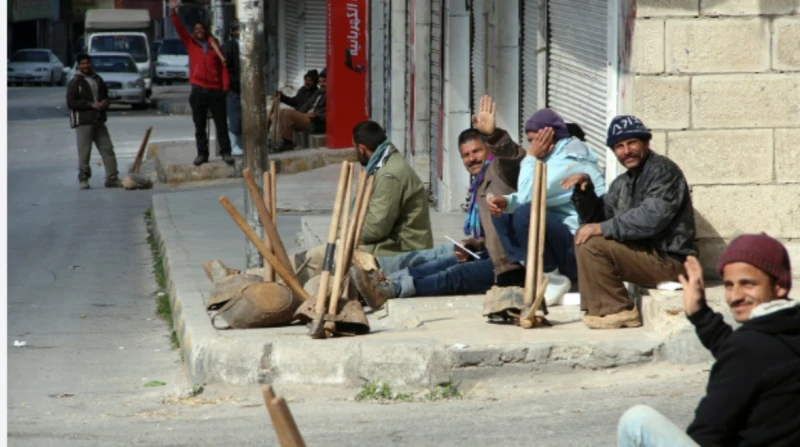 عيد الميلاد يوسع على عمال التراحيل.. موعد أول منحة في 2025 تنتظر العمالة غير المنتظمة 7 يناير المقبل للحصول على منحة عيد الميلاد المجيد بعد زيادتها