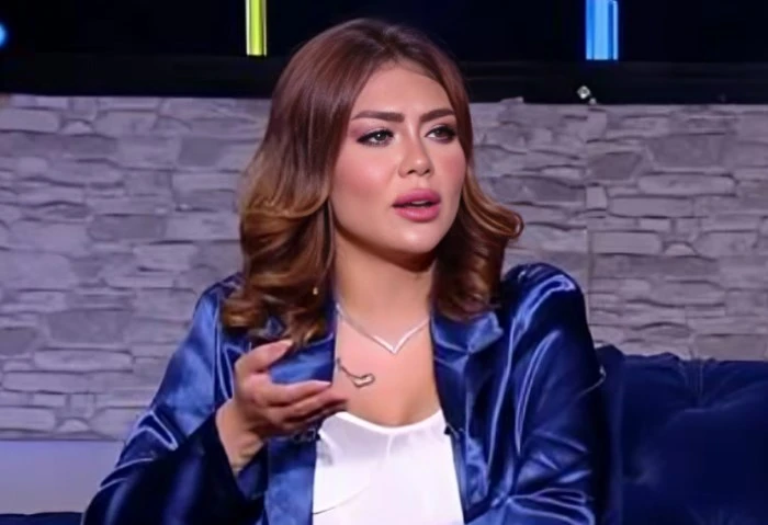 محاكمة البلوجر هدير عبد الرازق بتهمة بث فيديوهات خادشه للحياء اليوم تنظر اليوم السبت محكمة الجنح الاقتصادية، محاكمة البلوجر هدير عبد الرازق، بتهمة بث