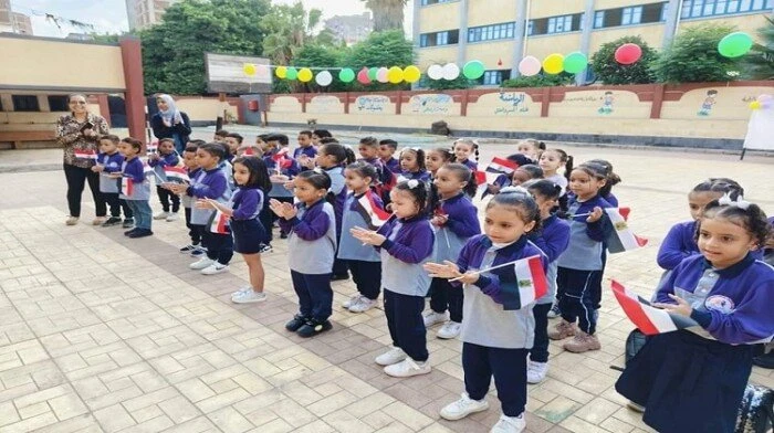 التعليم توضح الفئات المعفاة من مصروفات المدارس 2025أصدرت وزارة التربية والتعليم والتعليم الفني قرارا عاجلا، اليوم الثلاثاء، يفيد إعفاء الطالب اليتيم من المصروفات الدراسية في المدار