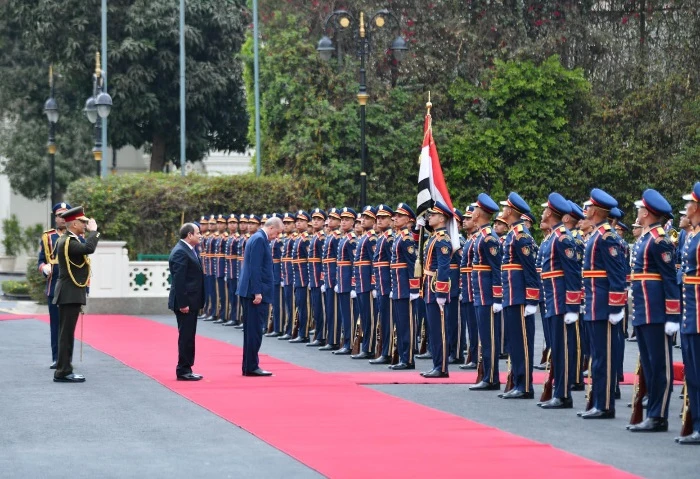 أردوغان في قمة الدول الثماني النامية: أنتظر اقتلاع الإرهاب من جذوره في سوريا قال الرئيس التركي رجب طيب أردوغان في كلمته التي ألقاها خلال القمة ال 11 لمنظمة دول الثماني النامية إنه