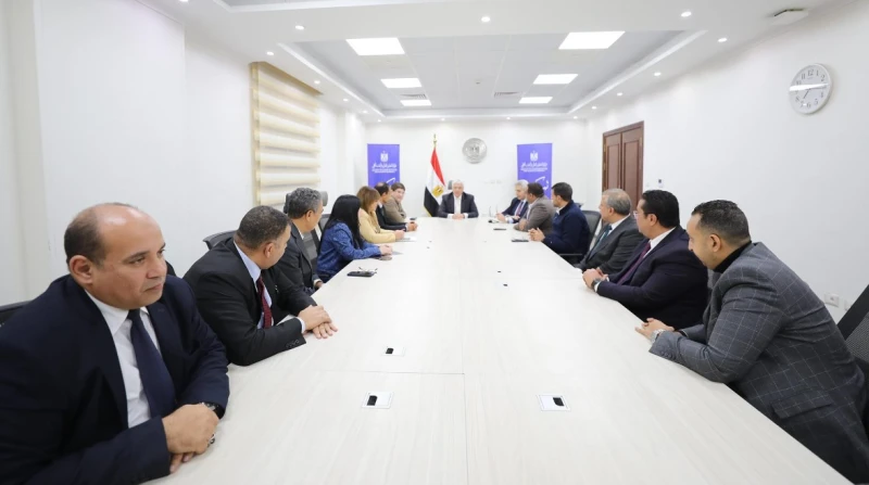 التعليم العالي توقع 7 بروتوكولات لخدمة ذوي الهمم بالجامعات أكد وزير التعليم العالي والبحث العلمي، الدكتور أيمن عاشور، على استمرار خطط دعم ورعاية