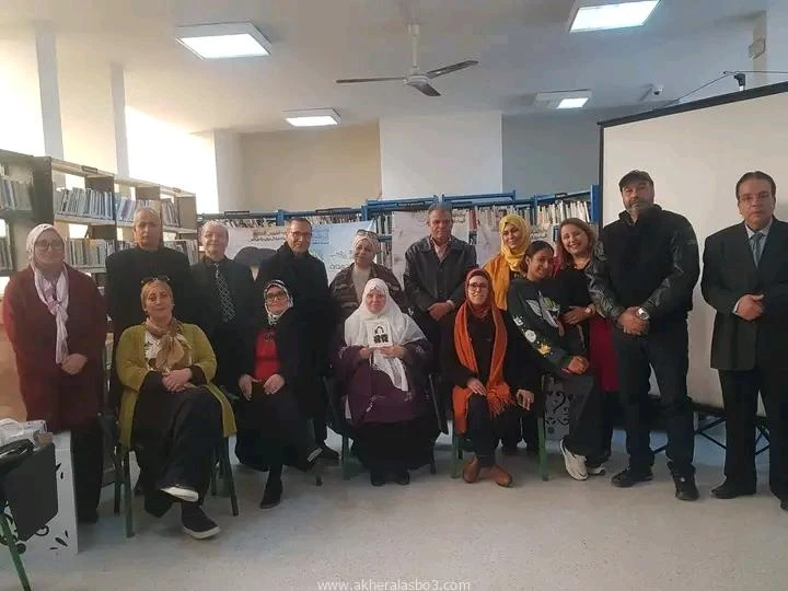 إحياء الذاكرة الثقافية: احتفالية اللغة العربية في رحاب قرطاج بقلم الباحثة د. آمال بوحرب تعتبر اللغة العربية أداة تعبير حيوية تعكس ثراء ثقافاتنا وتاريخنا وإبداعنا في تونس، حيث تتميز