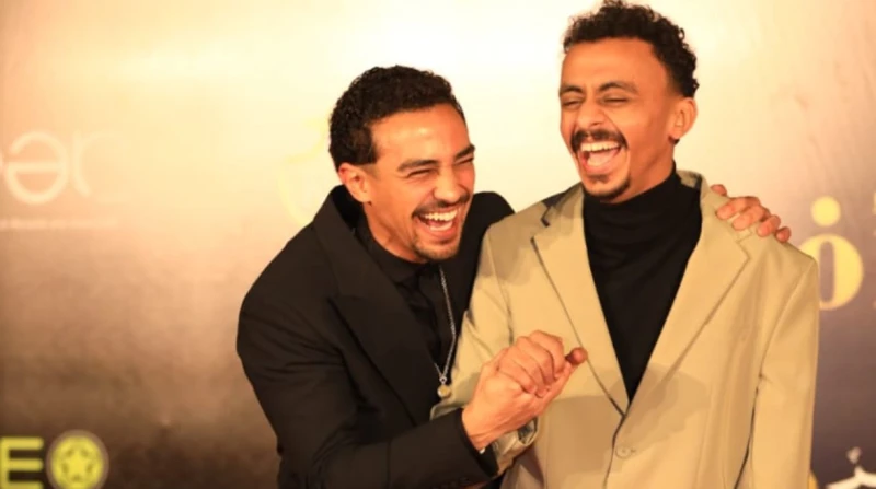 حتة وششتاوي.. نجما الحريفة يشاركان في حفل الأفضل حرص نجوم فيلم الحريفة على حضور حفل توزيع جوائز مهرجان الأفضل، حيث ظهروا بجانب العديد من نجوم الفن.