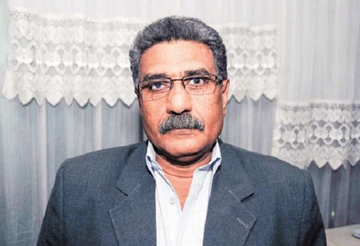 وفاة الدكتور يحيى القزاز أستاذ الجيولوجيا بجامعة حلوان توفي الدكتور يحي القزاز، أستاذ الجيولوجيا بجامعة حلوان، اليوم الأربعاء، عن عمر يناهز 68 عاما،