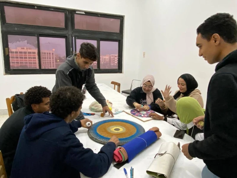 كتبت أمل عبد الرحيم تحت رعاية الدكتور ناصر مندور، رئيس جامعة قناة السويس، وفي إطار استعدادات الجامعة للمشاركة في النسخة الثالثة عشرة من مسابقة إبداع، يشهد فريق الإنشاد الديني ومركز