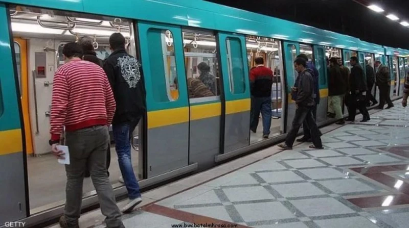 توقف تام بالحركة.. مصدر بمترو الأنفاق يوضح سبب عطل الخط الثاني- كشف مصدر بهيئة مترو الأنفاق تفاصيل عطل طارئ وقع في الساعات الماضية اليوم السبت، أدى لتوقف حركة القطارات بالخط الثاني