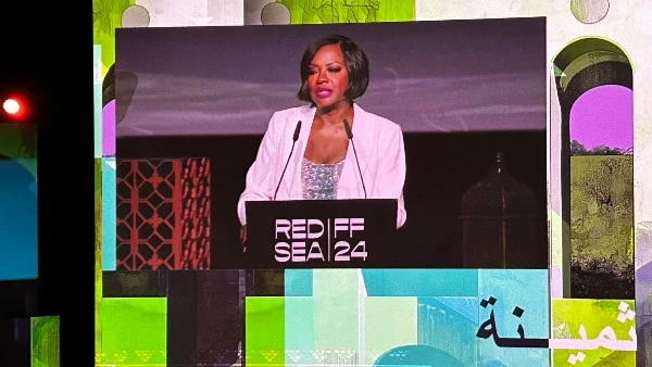 فيولا ديفيس: شكرا على تكريمي بمهرجان البحر الأحمر.. وأتمنى دعوتي مرة أخرى اعربت الممثلة الحاصلة على الأوسكار فيولا ديفيس عن فخرها بالتكريم من مهرجان البحر الأحمر السينمائي الدولي ف