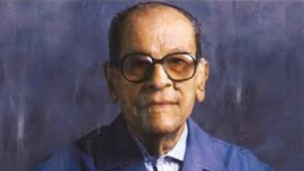 صدام مع يوسف إدريس واختلاف مع يوسف شاهين.. معارك أدبية لنجيب محفوظ نجيب محفوظ، الأديب المصري الوحيد الحاصل على جائزة نوبل في الأدب عام 1988، كان شخصية بارزة في المشهد الأدبي العربي