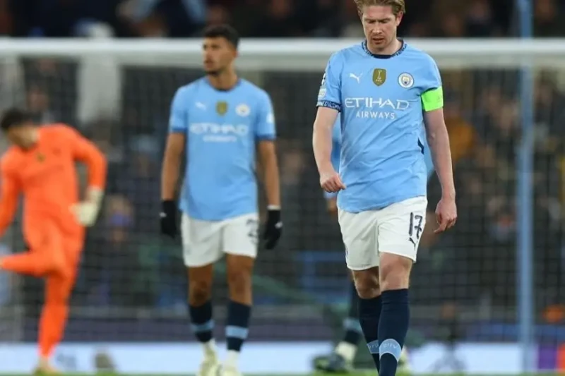 رسالة مشفرة من دي بروين لمانشستر سيتي حول مستقبله مع اقتراب انتهاء عقده مع مانشستر سيتي الصيف المقبل، لا يزال كيفين دي بروين لا يعرف ما ينتظره في المستقبل، ويبدو أنه كان يرسل رسالة