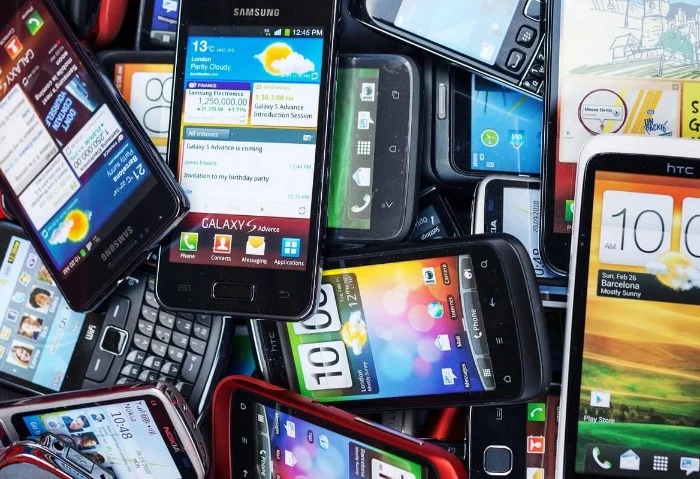 باللينك، طريقة تحميل تطبيق تليفوني لمستخدمي الآيفون والأندرويد ضجة غير مسبوقة أحدثها تطبيق تليفوني فور طرحه لجميع مستخدمي هواتف الأندرويد والآيفون،