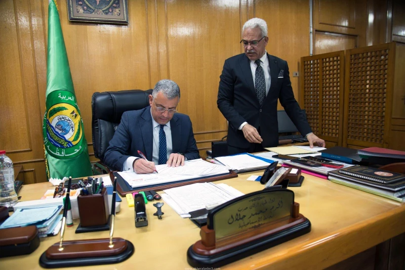 كتبت أمل عبد الرحيم اعتمد اللواء طيار أ.ح أكرم محمد جلال محافظ الإسماعيلية، جداول امتحانات الفصل الدراسي الأول للعام الدراسي ٢٠٢٤-٢٠٢٥، لصفوف النقل والشهادات المحلية، وذلك حسب الخر