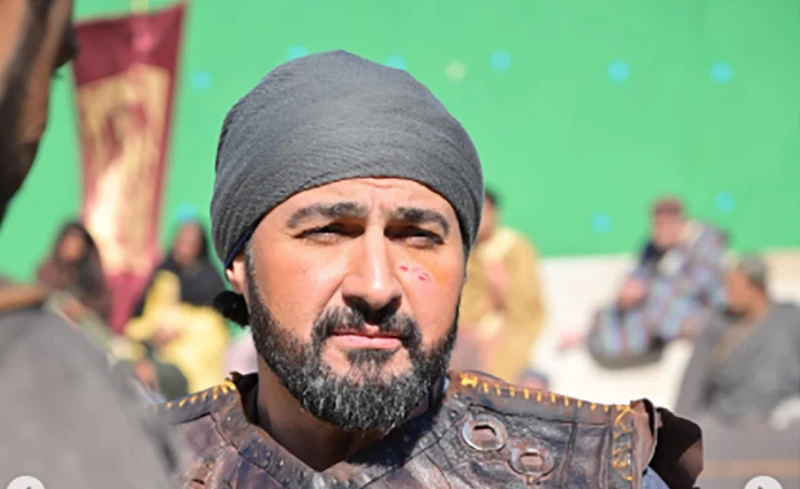 ياسر جلال يعلن انتهاء تصوير جودر الجزء الثاني أعلن الفنان ياسر جلال انتهاءه من تصوير مسلسل جودر الجزء الثاني تمهيدا لعرضه ضمن مسلسلات رمضان 2025.ونشر الفنان ياسر جلال فيديو يشكر من