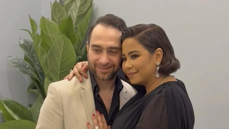 أقذر قصة عرفتها البشرية.. شقيق شيرين في هجوم لاذع عليها بسبب حسام حبيبيبدو أن محمد عبد الوهاب شقيق الفنانة المصرية شيرين عبد الوهاب قد ضاق ذرعا