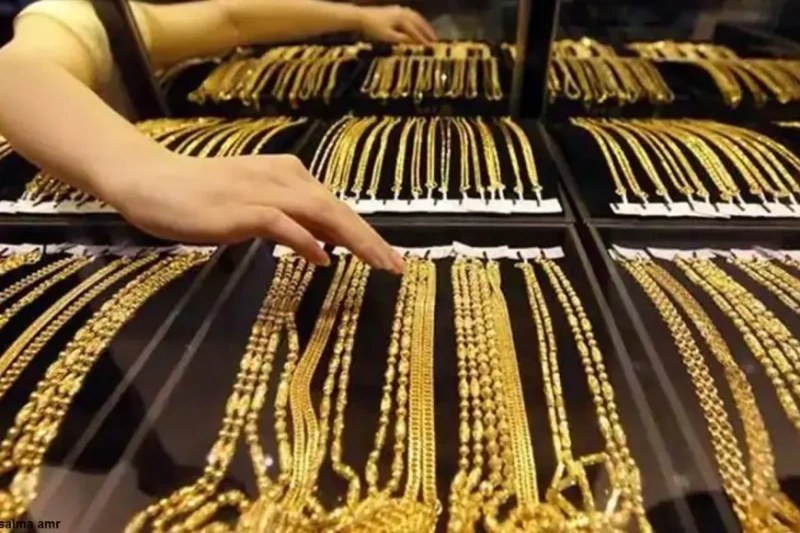 سعر الذهب اليوم في مصر الثلاثاء 31 ديسمبر 2024 استقرار أسعار الذهب في السوق المحلي يشهد سوق الذهب في مصر استقرارا ملحوظا مع اقتراب نهاية عام 2024،