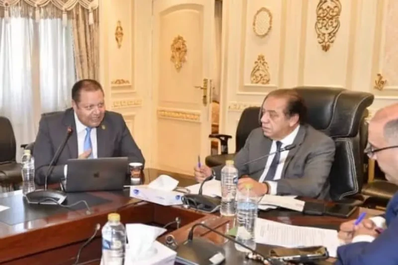 رئيس هيئة الاعتماد والرقابة الصحية يبحث آليات توسيع الشراكات بين مصر والدول الأفريقيةأكد د.أحمد طه، رئيس الهيئة العامة للاعتماد والرقابة الصحية، التزام الهيئة الراسخ بنقل التجربة ا