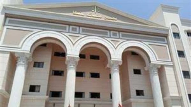 مستغلا مرضها.. الإعدام لفران لتعديه على فتاة بشبين القناطر قضت محكمة جنايات بنها بمحافظة القليوبية الدائرة الخامسة، اليوم الأربعاء، بالإعدام شنقا