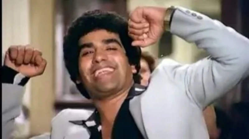 أحمد عدوية مات!.. قصة قصيرة عن ملك الأغنية الشعبية أحمد عدوية مات!.. يكفي أن تقول هذه الكلمات، إذا أردت أن تخبر أحدا بوفاة الفنان الشعبي الراحل أحمد