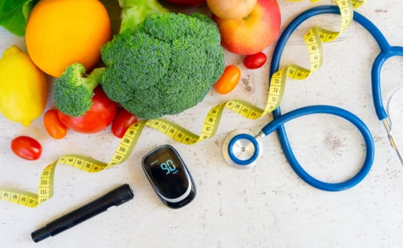 أطعمة للحماية من اﻹصابه بمرض السكرىكشفت دراسة عن أطعمة ينبغي إدراجها في أنظمتنا الغذائية للتحكم في مستويات السكر في الدم لتجنب خطر الإصابة بمرض