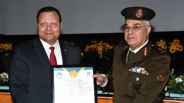 المجمع الطبى للقوات المسلحة بالمعادى يحصل على شهادات الاعتماد والرقابة الصحية حصلت عدد من المنشآت الطبية بالمجمع الطبى للقوات المسلحة بالمعادي على