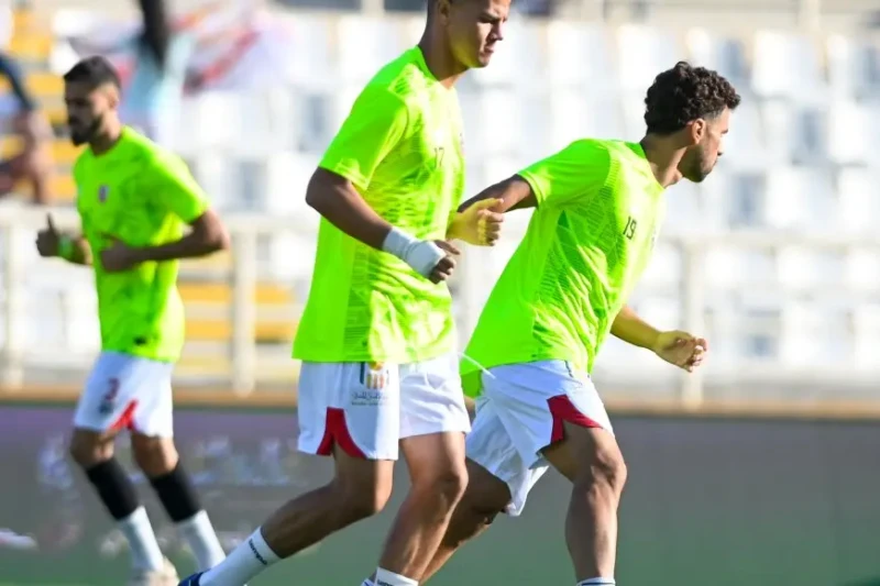 الزمالك يواصل تدريباته استعدادا لمواجهة طلائع الجيشيعود الفريق الأول لكرة القدم بنادي الزمالك إلى التدريبات اليوم الجمعة في تمام الساعة الثانية بعد