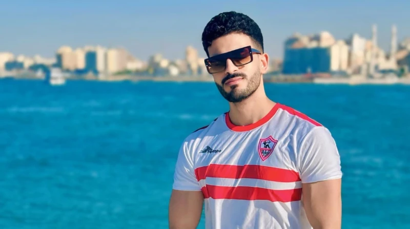 بيكاسو الزمالك فنان يبدع في التحفيل على الأهلي بريشة وفرشة سخر ريشته وألوانه لدعم نادي الزمالك، واتخذ الرسم مسارا لتشجيع القلعة البيضاء والتفاعل مع