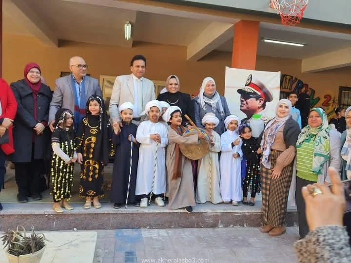 كتبت أمل عبد الرحيم بناءا علي توجيهات السيد محمد عبداللطيف وزير التربية والتعليم والتعليم الفني، وتوجيهات اللواء طيار ا.ح أكرم محمد جلال محافظ