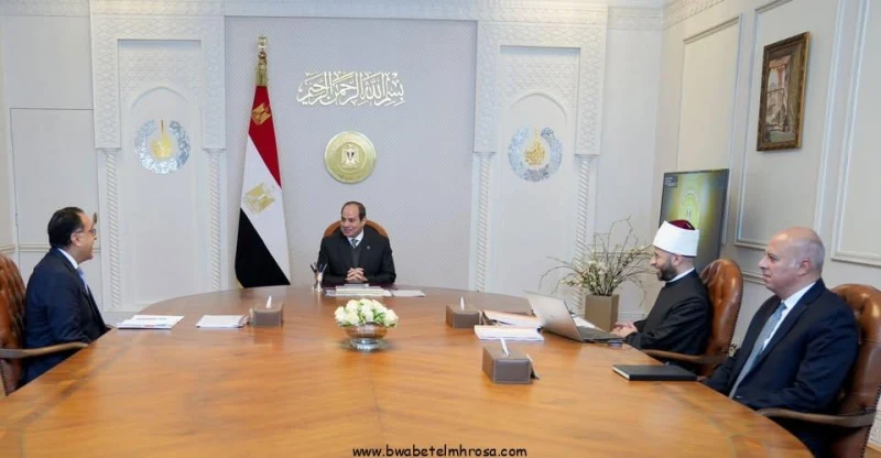 بوابة المحروسةينشرها : الأدمنالرئيس السيسي يجتمع مع الدكتور مصطفى مدبولي والدكتور أسامة الأزهري اجتمع السيد الرئيس عبد الفتاح السيسي، اليوم، مع