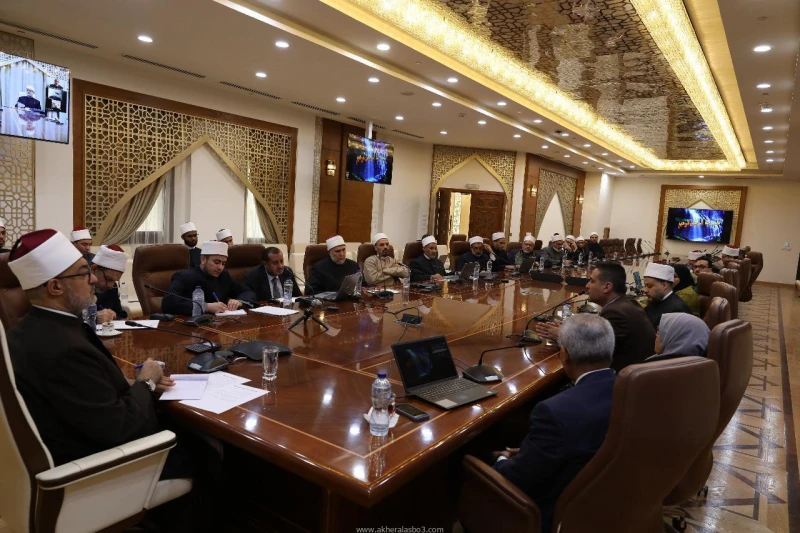 دار الإفتاء المصرية تعقد جلسة حوارية تجمع علماء الشريعة وأساتذة الطب متابعه زينب مصطفي عقدت دار الإفتاء المصرية جلسة حوارية برئاسة فضيلة الأستاذ