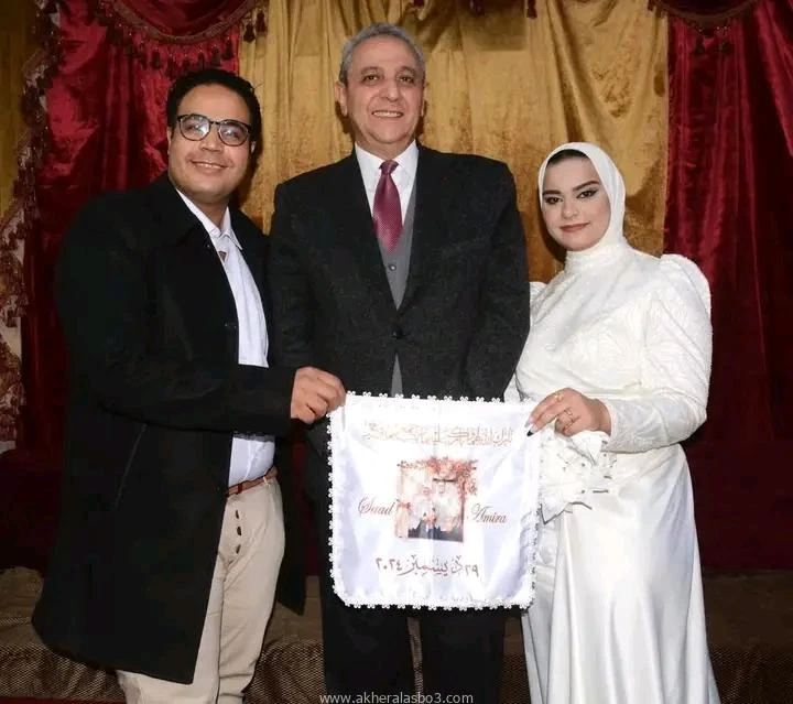 محافظ الغربية يشهد على عقد قران عروسين من الأيتام ويهديهم كافة المفروشات كتبمحمود شتا الجندي يوزع الحلوى على أطفال دار الأيتام ويؤكد وجودي وسط ابنائي شرف ومسؤولية أعتز بها في لفتة