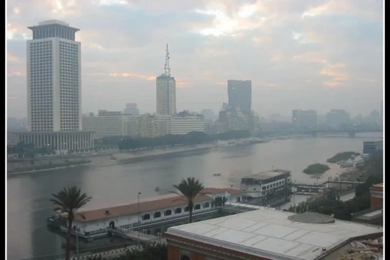 أول مرة تحدث في مصر.. ظاهرة فلكية ينتظرها الملايين بعد ساعات قليلة مع تغيرات مناخية ملحوظة فصل الشتاء على الأبواب يستقبل العالم غدا السبت، 21 ديسمبر