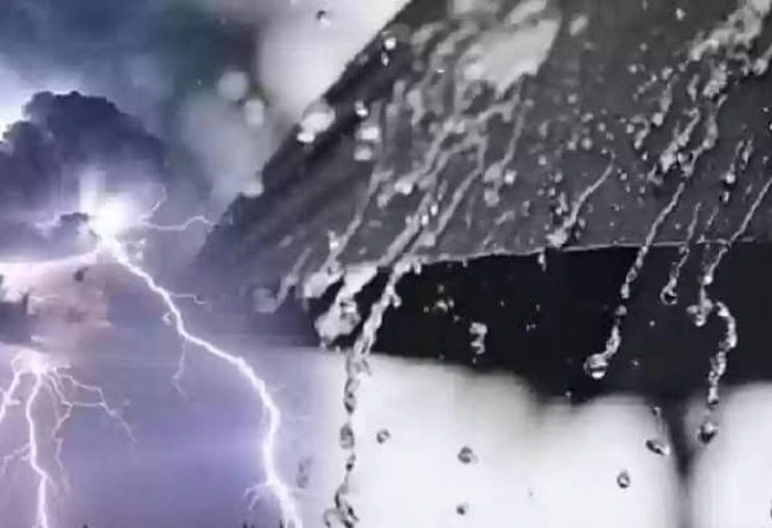 عاصفة رعدية وثلوج، الأرصاد تحذر من طقس الخميس 19 ديسمبر يتأثر شمال البلاد بحالة جوية سريعة من التقلبات الجوية، والتي من المقرر أن تبدأ غدا الخميس الموافق 19 ديسمبر 2024، وتنتهي يوم