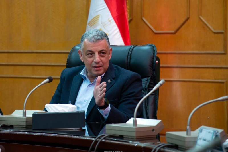 كتبت أمل عبد الرحيم أصدر اللواء طيار أ.ح أكرم محمد جلال محافظ الإسماعيلية، عدة قرارات لدفع عجلة العمل بالجهاز التنفيذي للمحافظة، وتطوير منظومة العمل المؤسسي بالمحافظة، وضخ دماء جدي