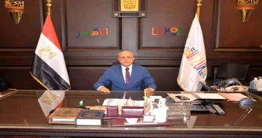 إزالة 248 حالة تعد على أراضي أملاك الدولة واسترداد 225 قطعة أرض بالمرحلة الثانية من الموجة 24 بالاقصر الأقصر علاء النواصري كشف المهندس عبدالمطلب عمارة محافظ الأقصر، عن إزالة 248 حا