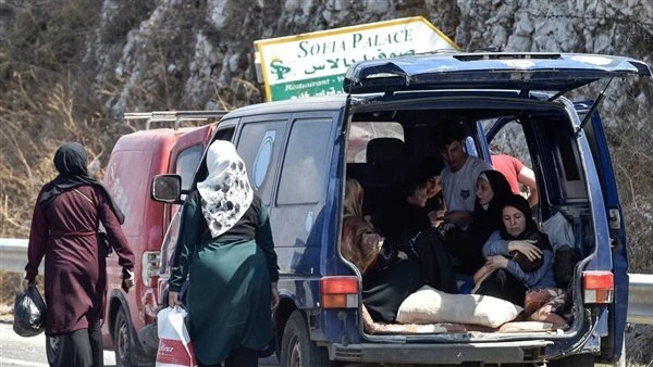 الأمم المتحدة: نحو 160 ألف شخص نزحوا من لبنان إلى سوريا قالت الأمم المتحدة، اليوم الخميس، أن نحو 160 ألف شخص نزحوا من لبنان إلى سوريا.وأوضحت في بيان