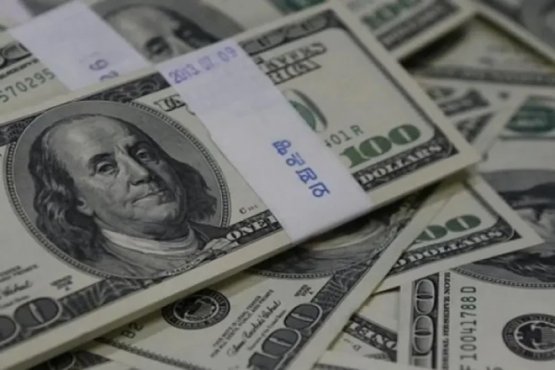 الدولار يستقر قبل قرار أسعار الفائدة بأمريكا بقي الدولار ثابتا يوم الأربعاء، حيث كان من المتوقع صدور قرار بنك الاحتياطي الفيدرالي بشأن سعر الفائدة ووتيرة التيسير النقدي قبل اجتماعا