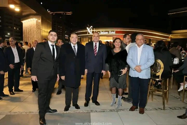 افتتاح فندق . سان ستيفانو بالإسكندرية يعيد عروس البحر إلى خريطة السياحة العالمية كتب : وائل عباس يكثف مجتمع الأعمال السياحي جهوده بقوة وبشكل متنوع لتحقيق الغاية القومية بالوصول بال