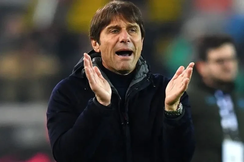 هل يشارك كفاراتسخيليا في مباراة نابولي وجنوى؟.. كونتي يجيب- قال أنطونيو كونتي مدرب نابولي، اليوم الجمعة، إن جناحه الأساسي هفيتشا كفاراتسخيليا سيكون